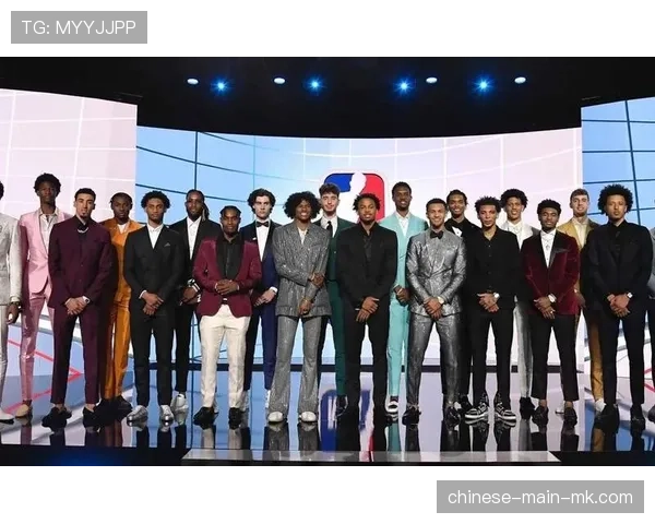 多支球队向自由球员市场试水，寻求填补阵容最后空缺